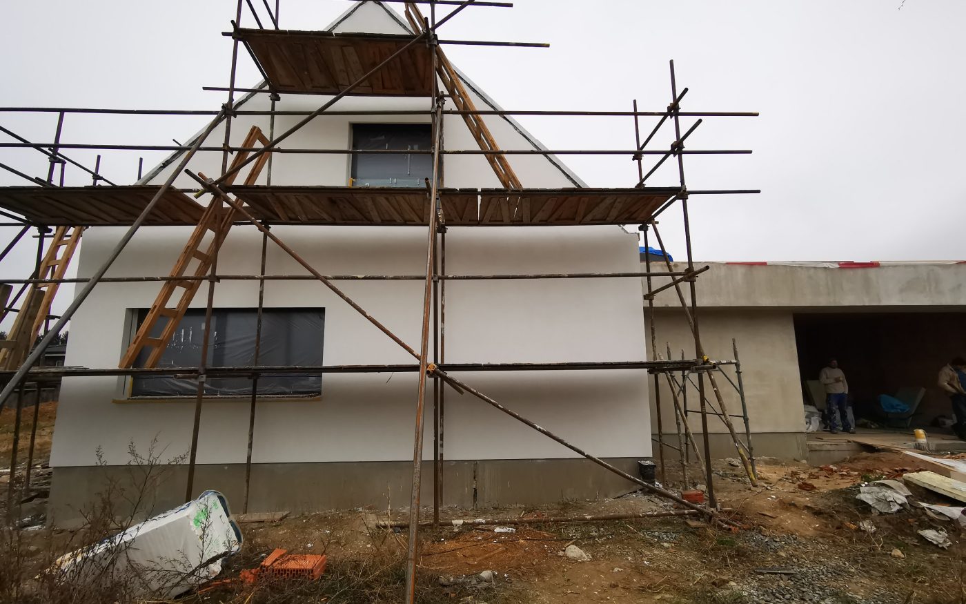 Fotografie finální omítky a venkovní fasády | Vzorový e4 dům | Wienerberger