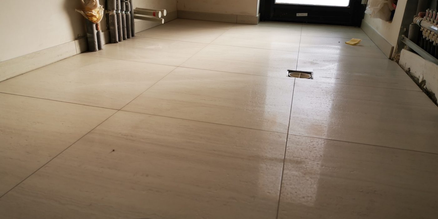 Fotografie dlažby v technické místnosti | Vzorový e4 dům | Wienerberger