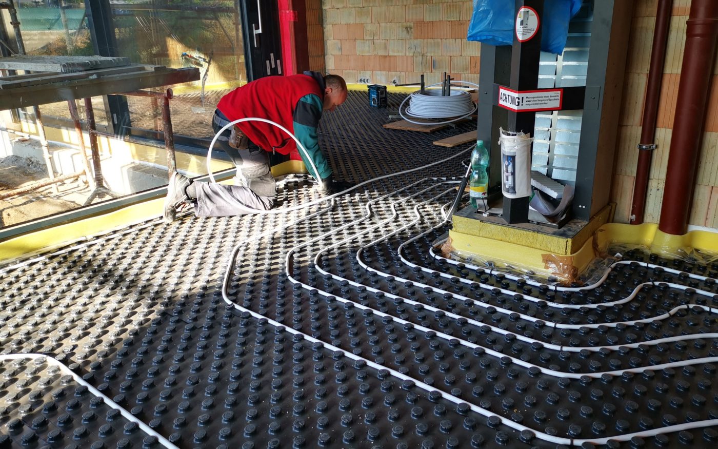 Fotografie rozvodů podlahového vytápění 1NP | Vzorový e4 dům | Wienerberger