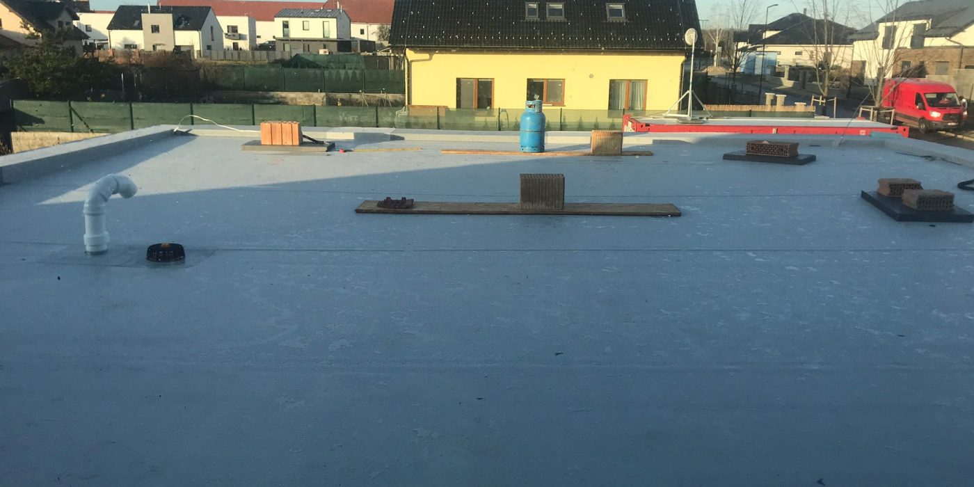 Fotografie z izolace ploché střechy | Vzorový e4 dům | Wienerberger