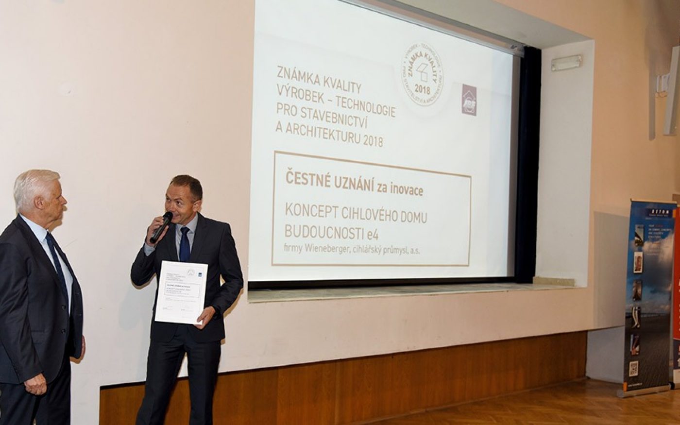 Fotografie z koncept e4 získal Čestné uznání za inovace – Známka kvality 2018 | Vzorový e4 dům | Wienerberger