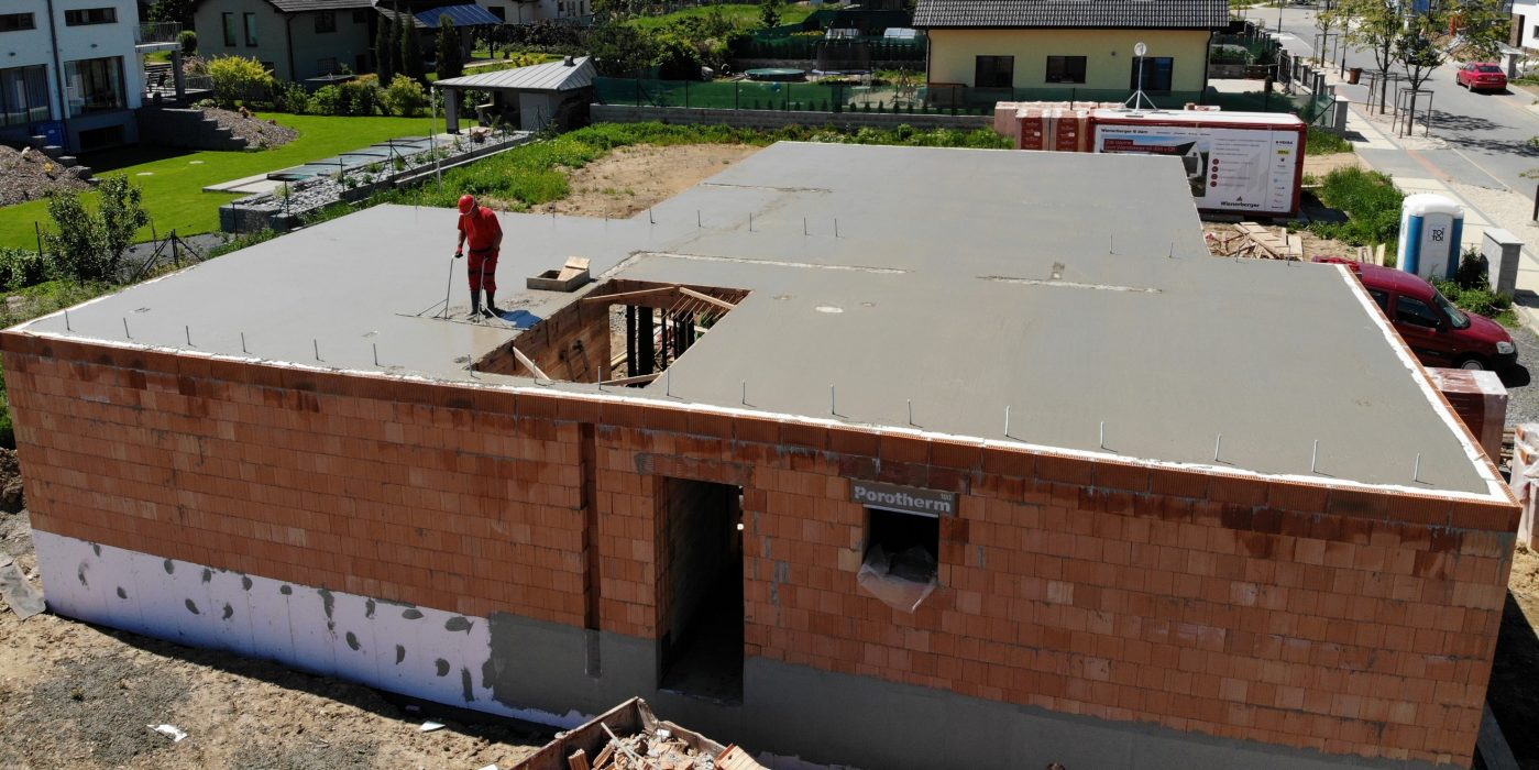 Fotografie z betonování stropu | Vzorový e4 dům | Wienerberger