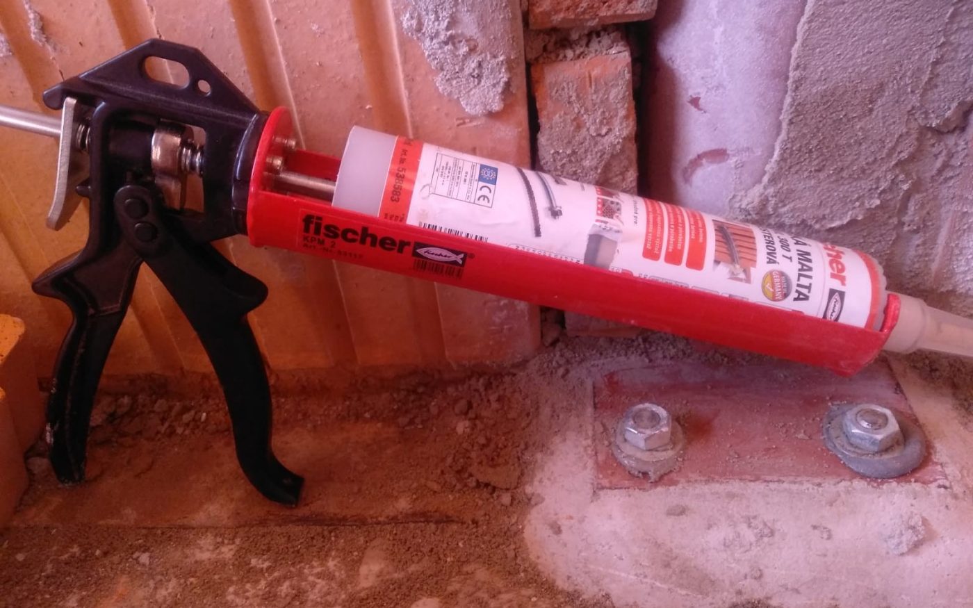 Fotografie kotvící techniky | Vzorový e4 dům | Wienerberger