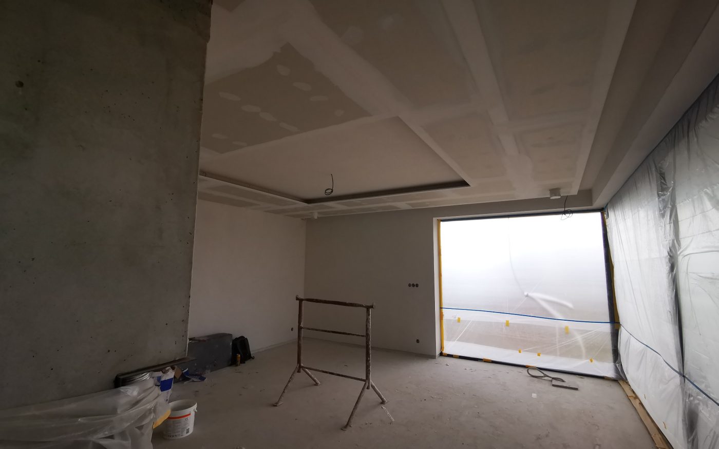 Fotografie zatmeleného sádrokartonu | Vzorový e4 dům | Wienerberger