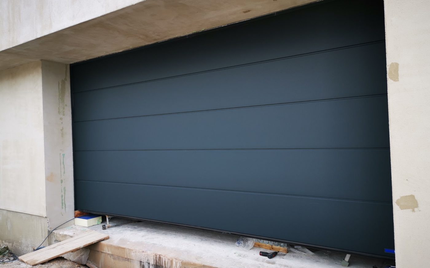 Fotografie garážových vrat | Vzorový e4 dům | Wienerberger