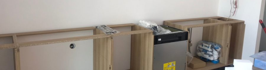 Fotografie - montáž kuchyňské linky a spotřebičů | Wienerberger e4 dům