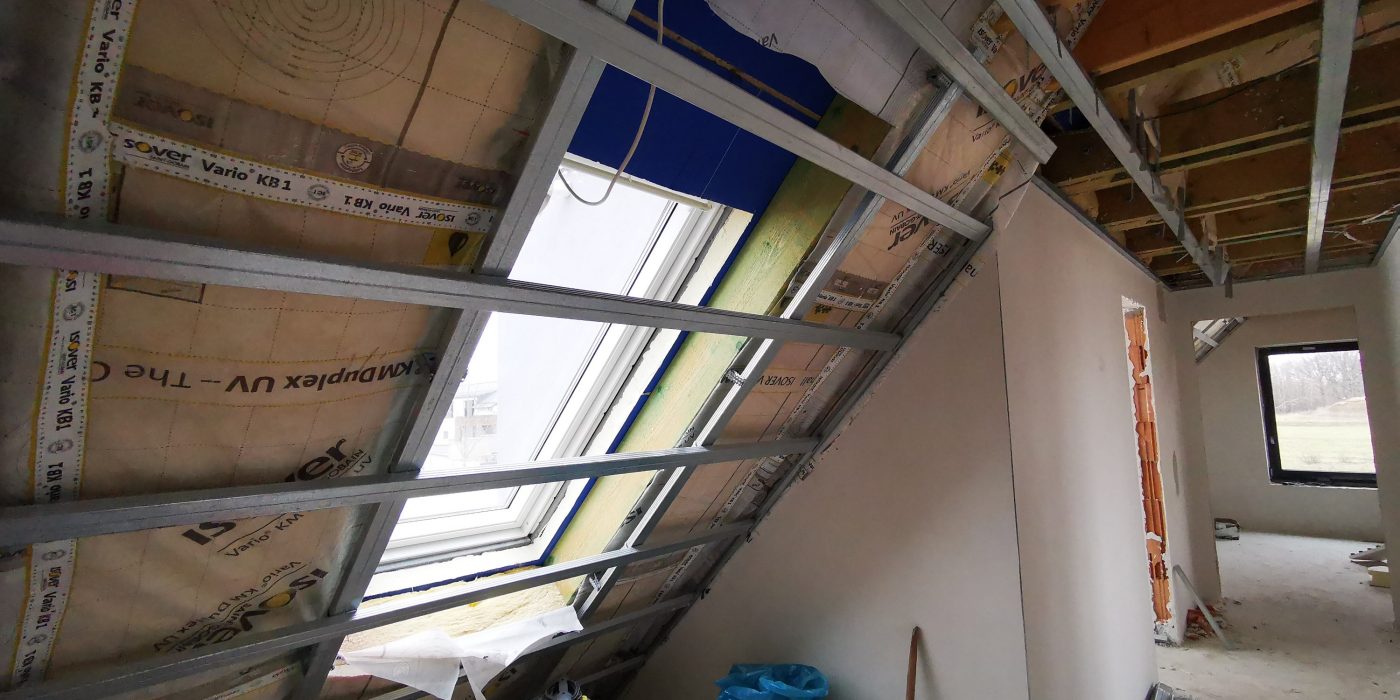 Fotografie SDK profilů přízemí a hotové rastry podkroví a vodovodní baterie| Vzorový e4 dům | Wienerberger