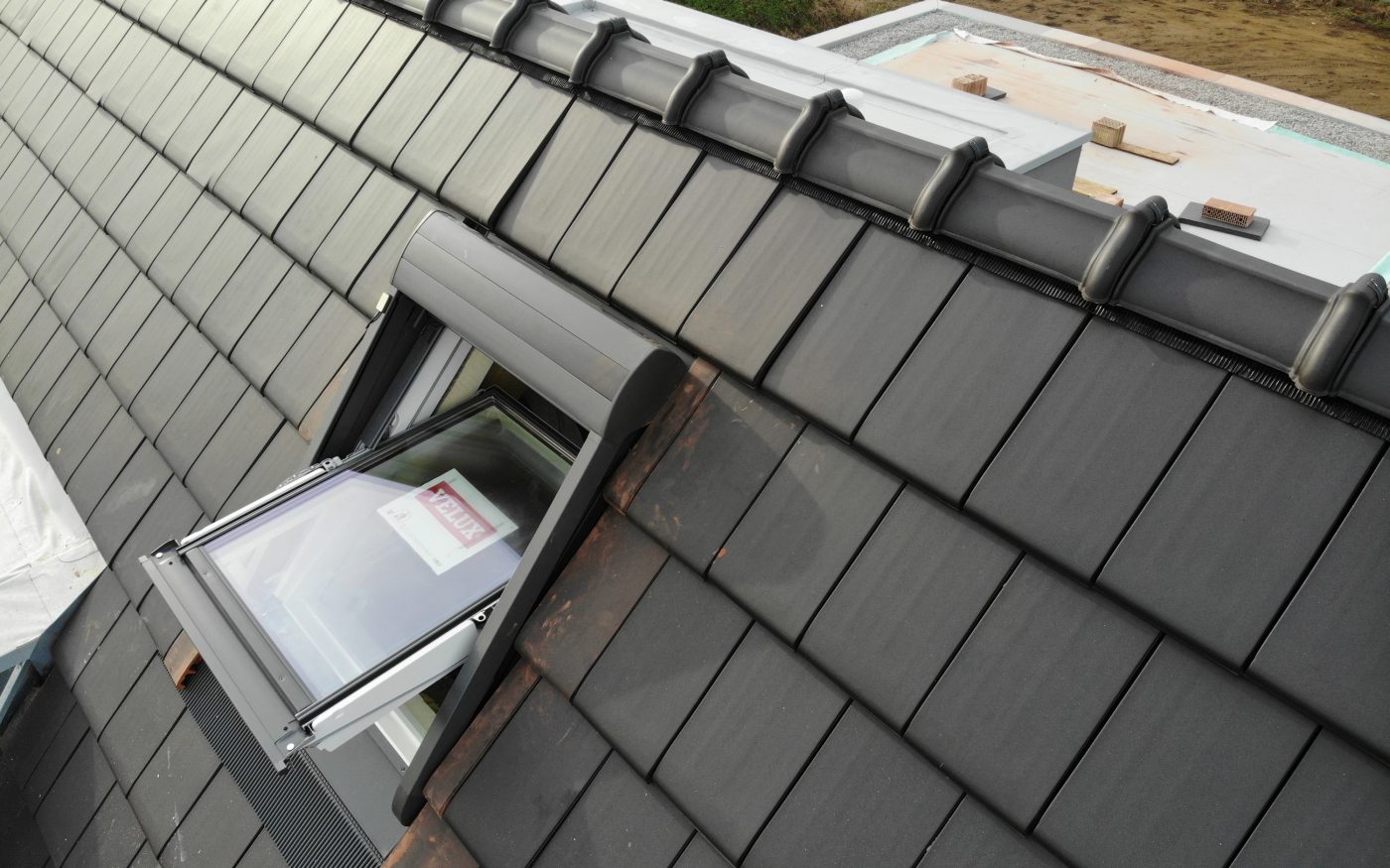 Střešní okna - dron - Újezd | Wienerberger e4 dům