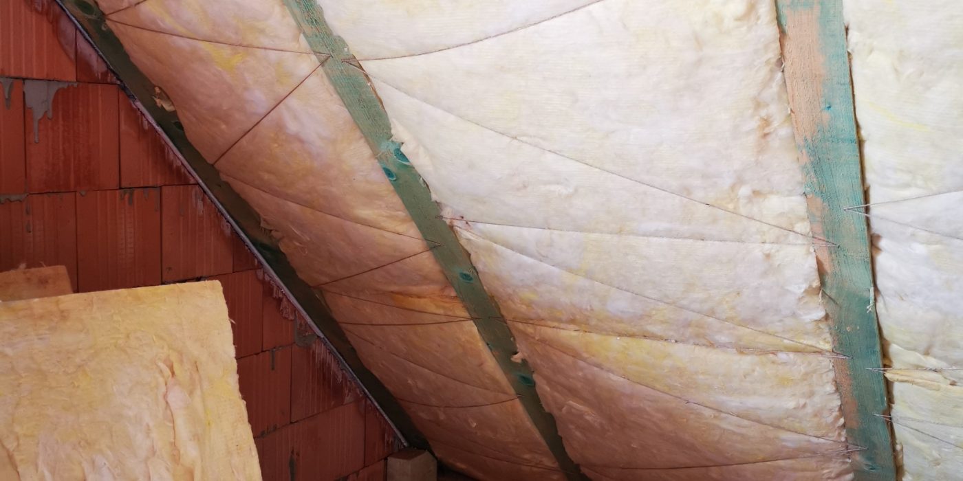 Fotografie WC a izolace podkroví | Vzorový e4 dům | Wienerberger