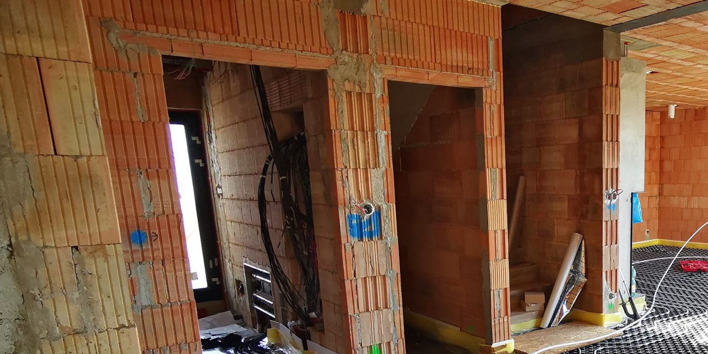 Fotografie rozvodů podlahového vytápění 1NP | Vzorový e4 dům | Wienerberger