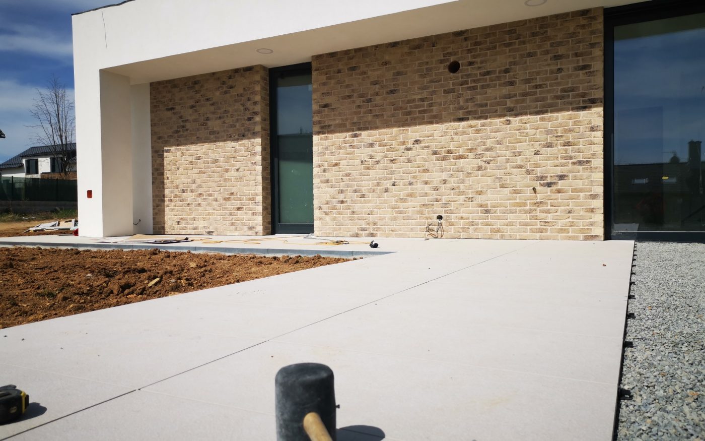 Fotografie venkovní dlažby | Vzorový e4 dům | Wienerberger