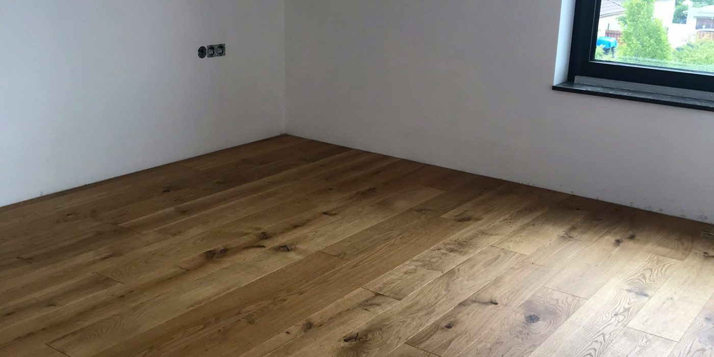 Fotografie - vnitřní dřevěné podlahy | Vzorový e4 dům | Wienerberger