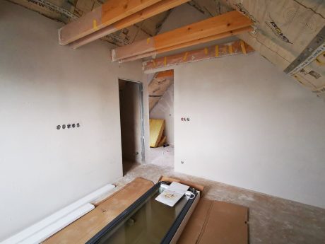 Fotografie střešních oken a vnitřních omítek | Vzorový e4 dům | Wienerberger