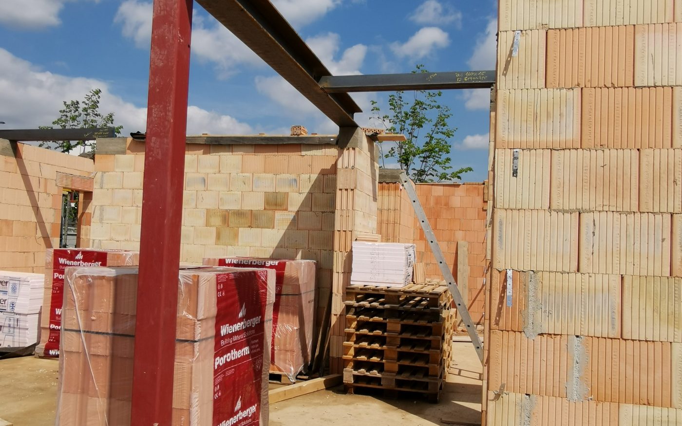 Fotografie ze svařené průvlaky a šalování | Vzorový e4 dům | Wienerberger