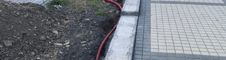 Fotografie - základ venkovního oplocení | Vzorový e4 dům | Wienerberger