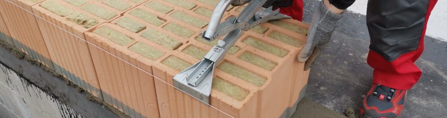 Video Zakládání zdiva - Výstavba vzorového e4 domu | Wienerberger