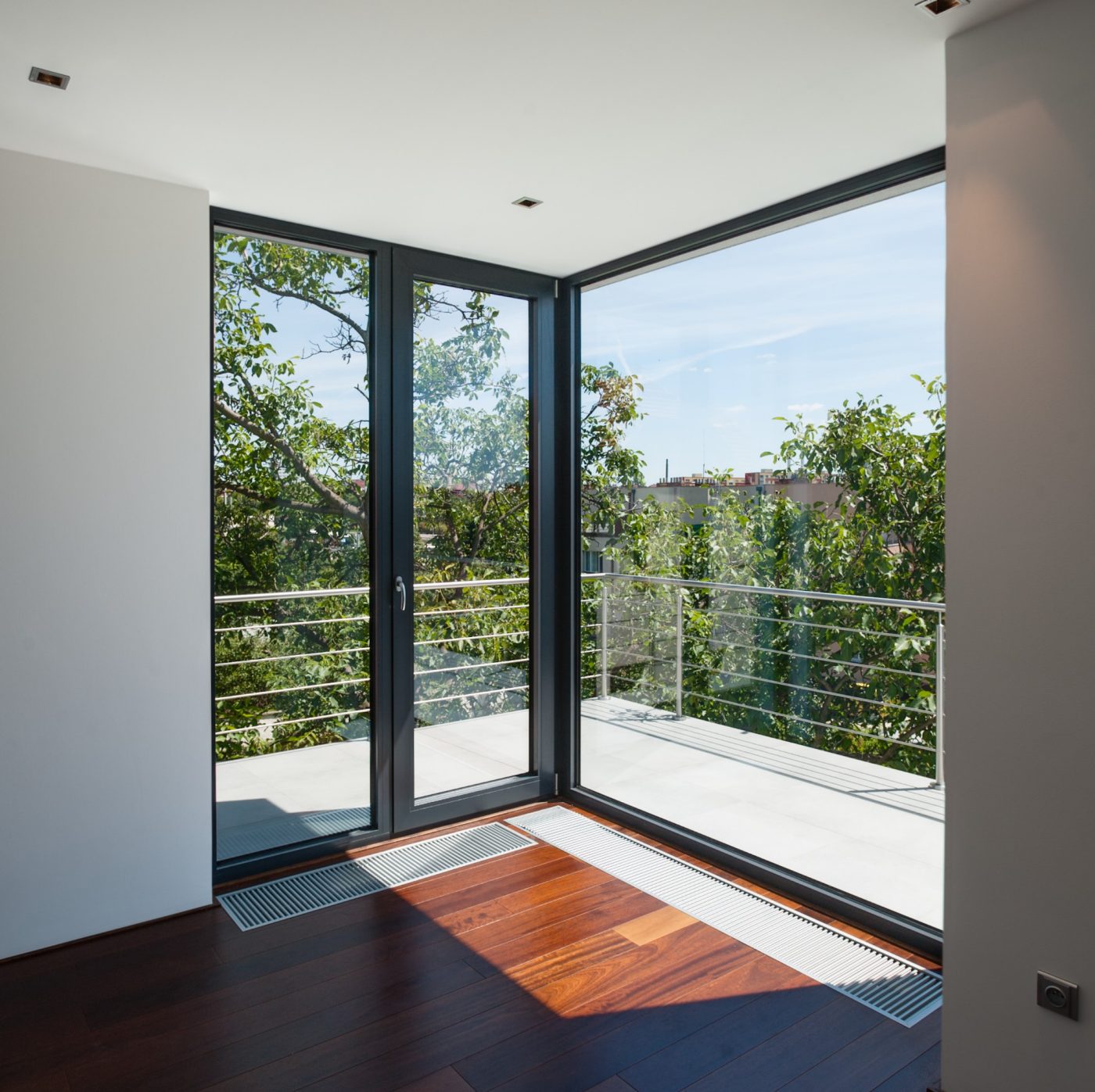 Okna interiér | Průmyslový partner e4 | VEKRA